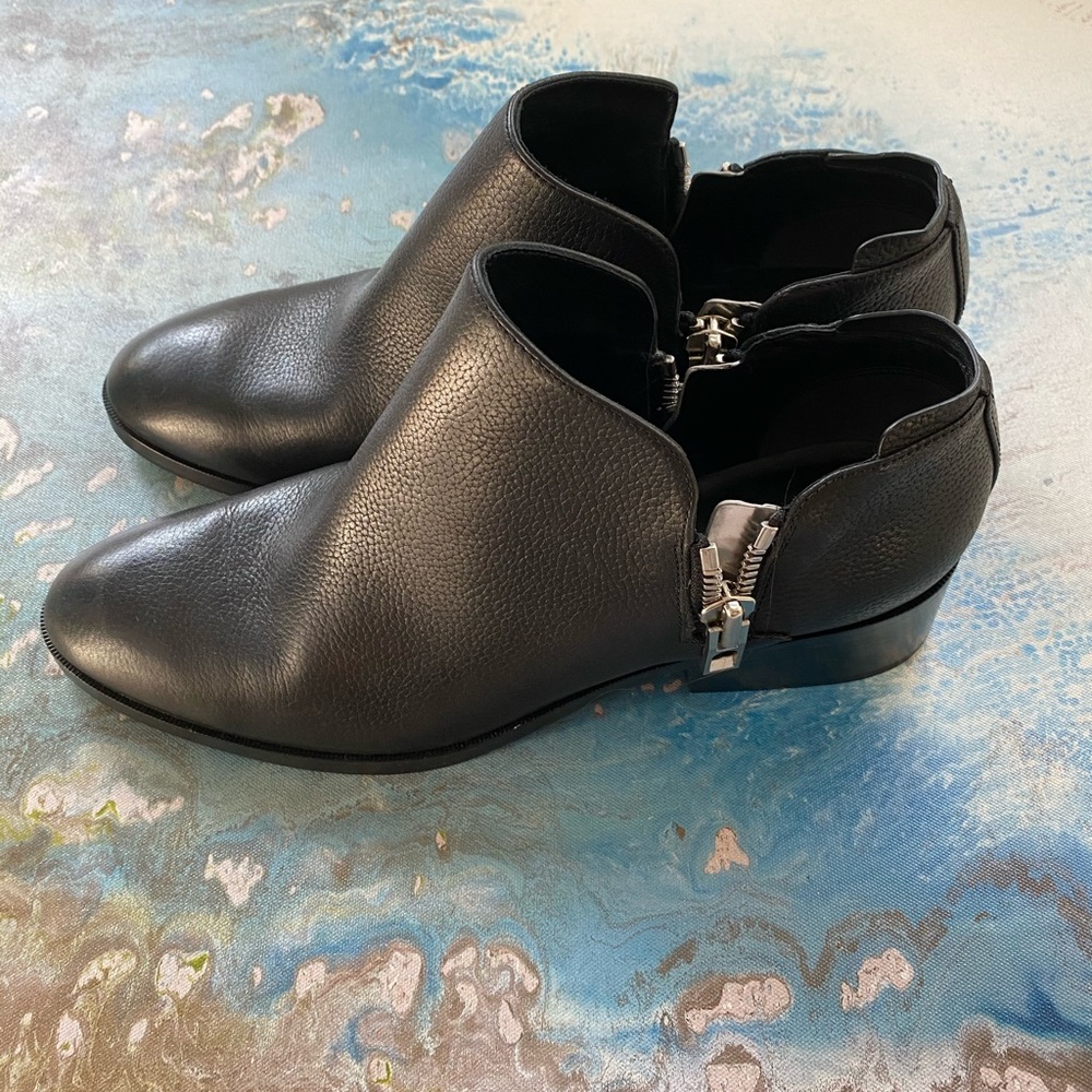 Brand new size 41 3.1 Phillip Lim booties